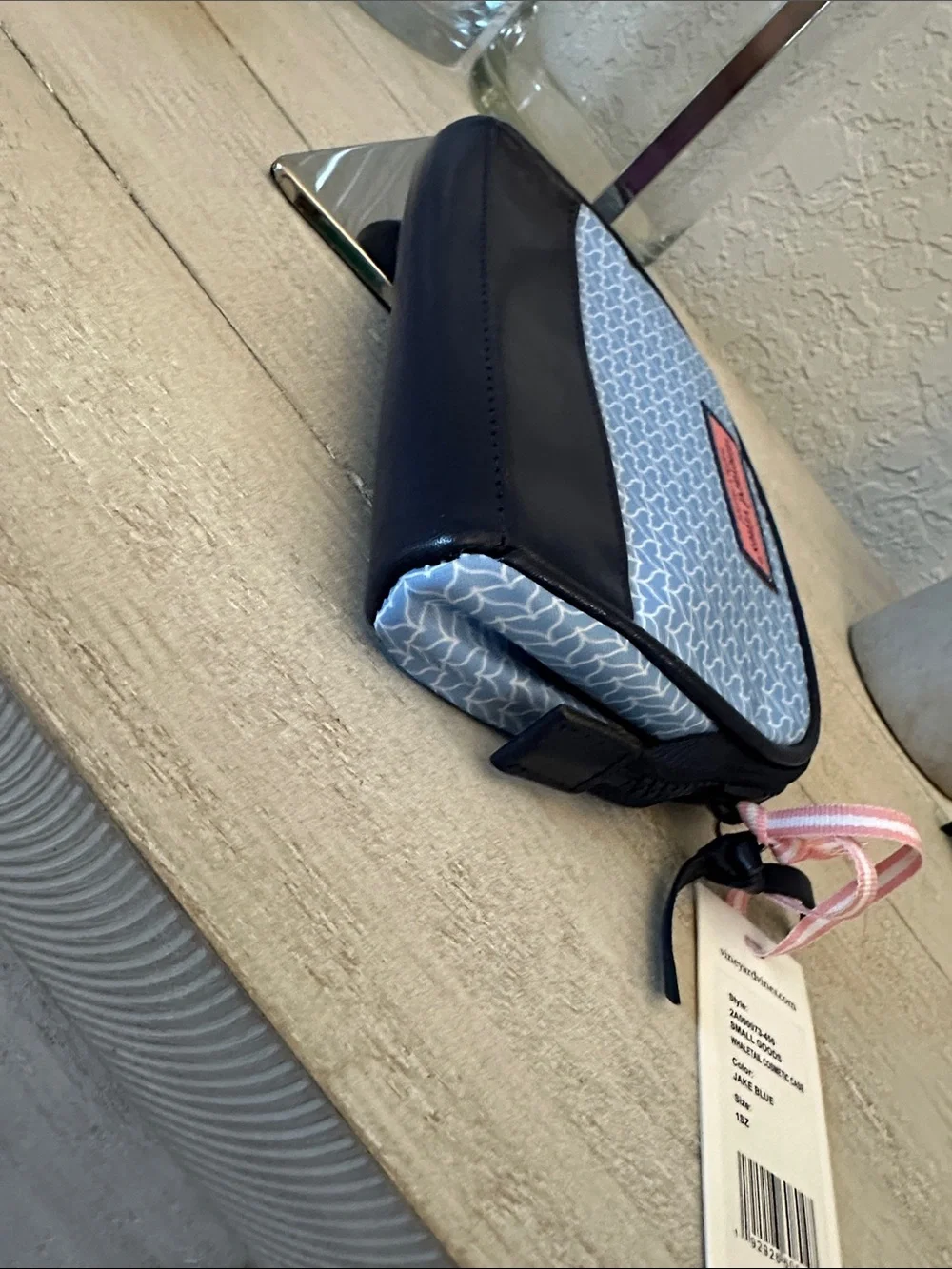 Vineyard Vines Light Blue & Navy Cosmetic Case